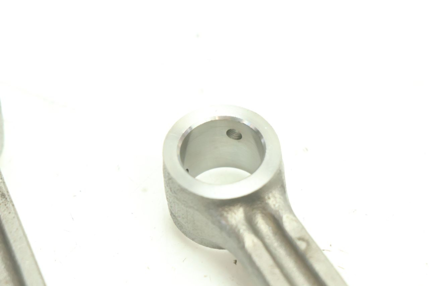 photo de DRUKSTANG YAMAHA YZF R6 600 (2008 - 2009) - Zoom op componenten