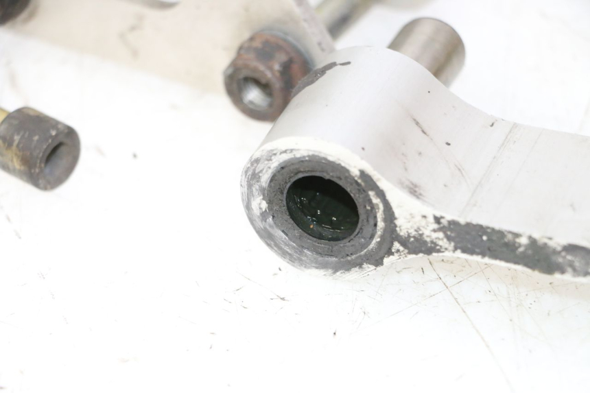 photo de SCHOKDEMPERSTANG HONDA CBR RR FIREBLADE 900 (1992 - 1994) - Technische close-up