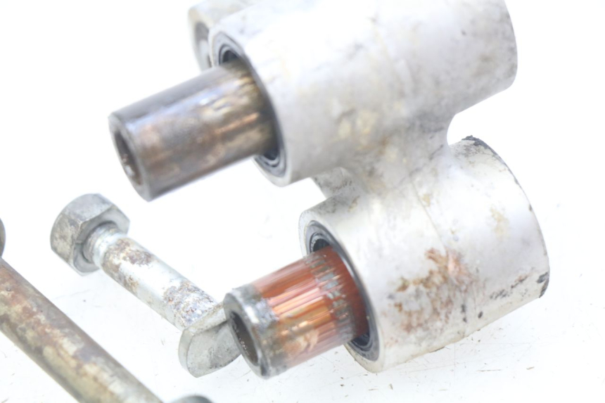 photo de SCHOKDEMPERSTANG HONDA CRF CR-F 450 (2005 - 2008) - Bevestigingspunten