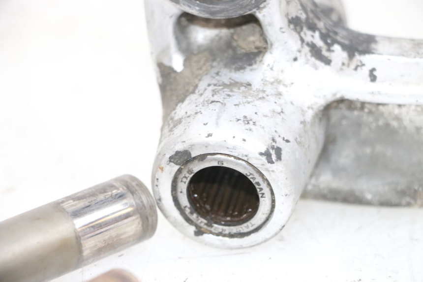 photo de SCHOKDEMPERSTANG SUZUKI DL V STROM 1000 (2002 - 2007) - Bevestigingspunten