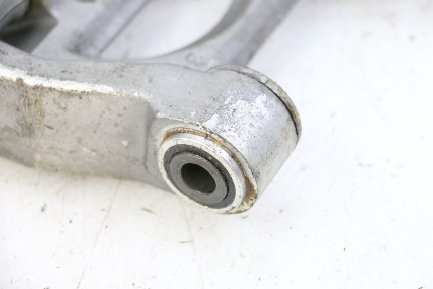 photo de SCHOKDEMPERSTANG YAMAHA FJ 36Y 1100 (1984 - 1985) - Andere kijkhoek