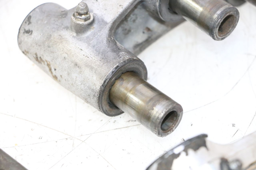 photo de SCHOKBREKERKOPPELING KAWASAKI GPX F ZX750F 750 (1986 - 1990) - Detailaanzicht