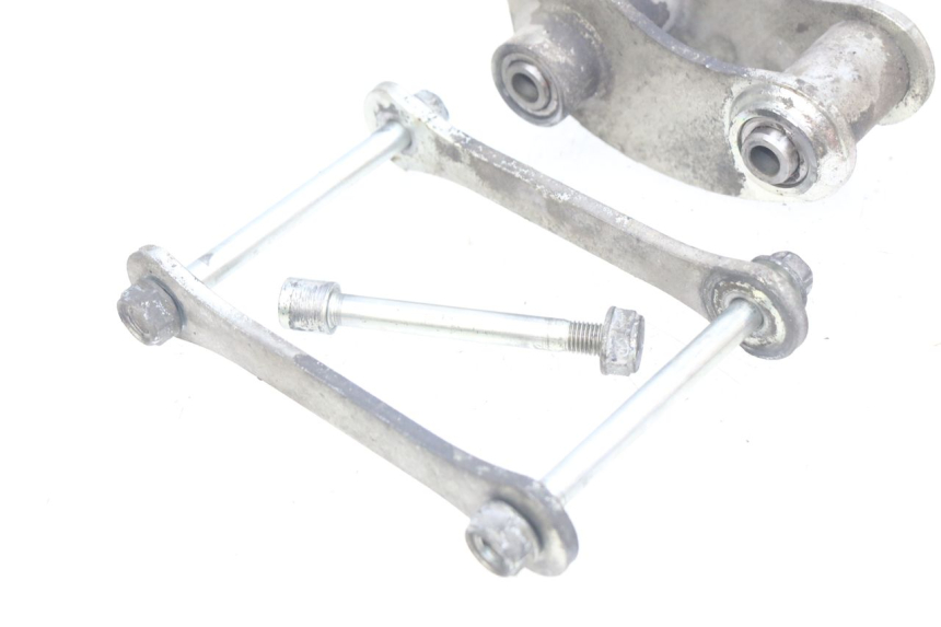 photo de SCHOKBREKERSTANG HONDA INTEGRA NC D 750 (2016 - 2018) - Bevestigingspunten