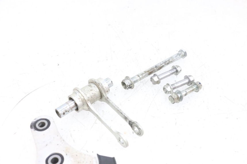 photo de SCHOKBREKERSTANG YAMAHA MT-07 MT07 ABS 700 (2018 - 2020) - Kenmerkende details