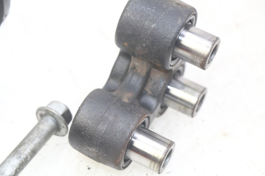 photo de SCHOKBREKERSTANG YAMAHA MT ABS 125 (2014 - 2018) - Bevestigingspunten