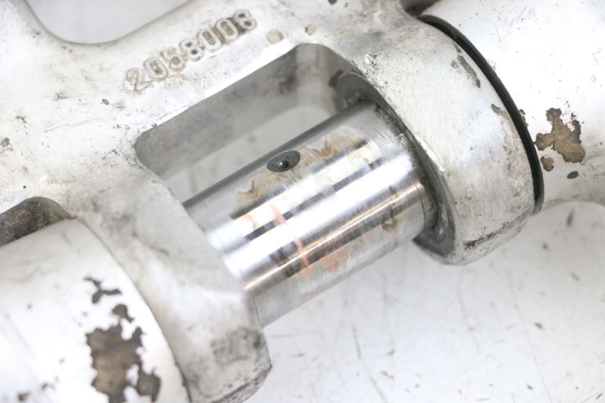 photo de SCHOKDEMPERSTANG TRIUMPH SPEED TRIPLE T301 900 (1994 - 1996) - Zoom op gebruiksstaat