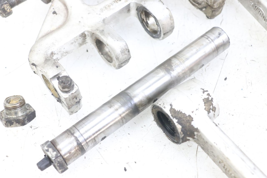 photo de SCHOKDEMPERSTANG TRIUMPH SPEED TRIPLE T301 900 (1994 - 1996) - Overzicht