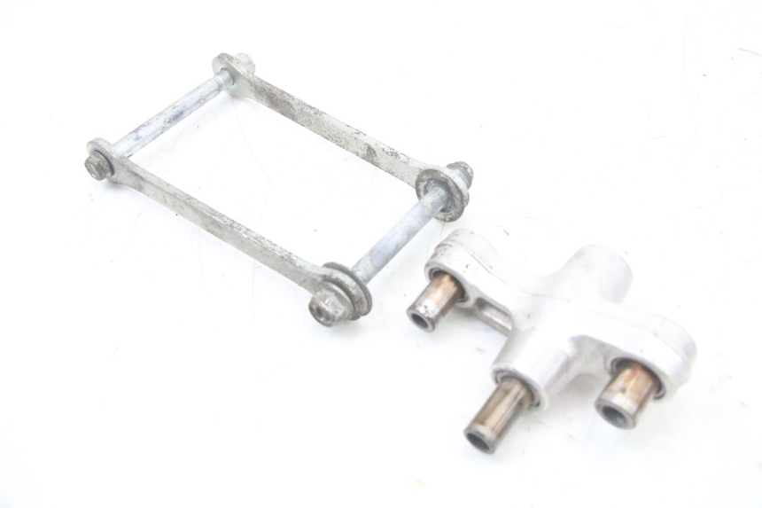 photo de SCHOKDEMPERSTANG SUZUKI GSF S BANDIT 600 (2000 - 2004) - Andere kijkhoek