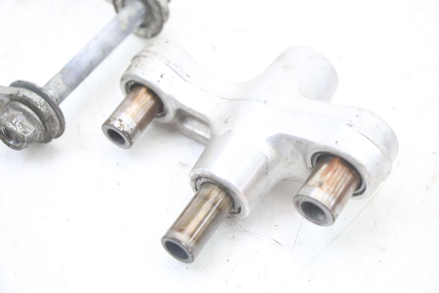 photo de SCHOKDEMPERSTANG SUZUKI GSF S BANDIT 600 (2000 - 2004) - Technische close-up