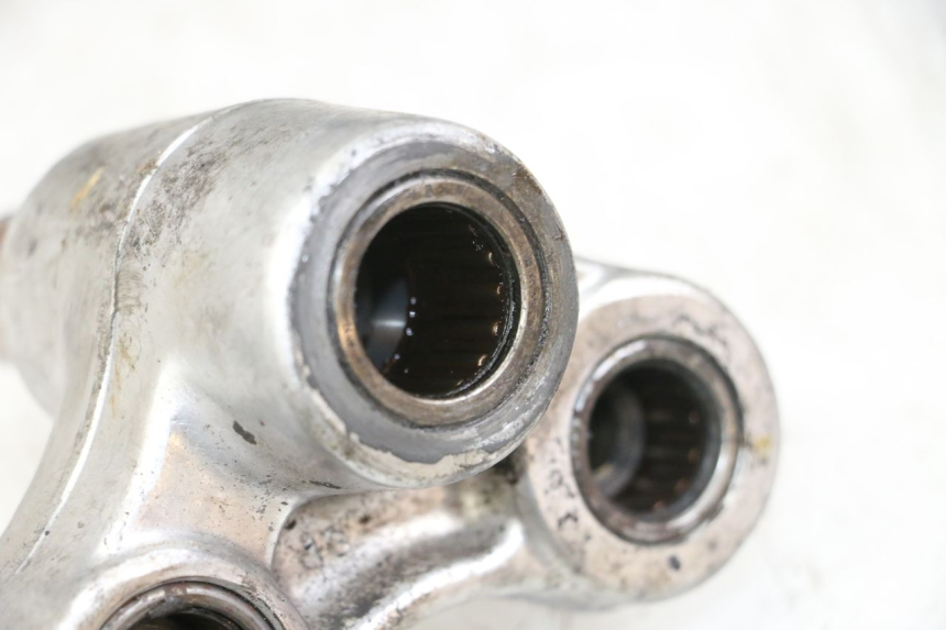 photo de SCHOKDEMPERSTANG SUZUKI SV S 650 (1999 - 2002) - Technische close-up