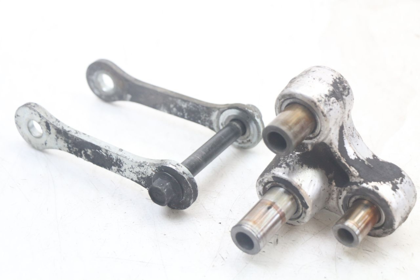 photo de SCHOKDEMPERSTANG SUZUKI SV N 650 (1999 - 2002) - Hoofdaanzicht