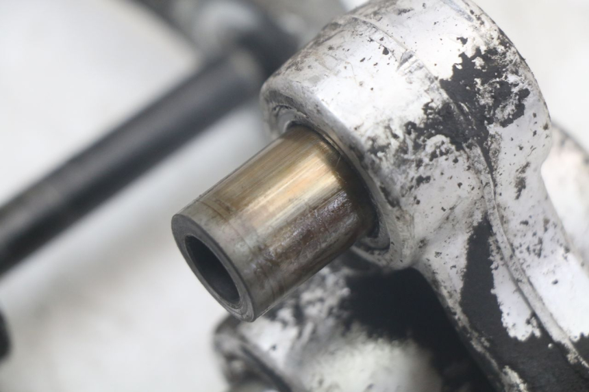 photo de SCHOKDEMPERSTANG SUZUKI SV N 650 (1999 - 2002) - Zoom op gebruiksstaat