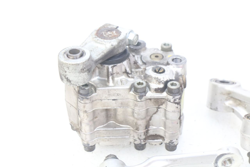 photo de SCHOKBREKERSTANG SUZUKI TLS TL S 1000 (1997 - 2001) - Technische close-up