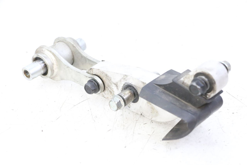 photo de SCHOKBREKERSTANG YAMAHA TRACER 7 700 (2020 - 2024) - Bevestigingspunten