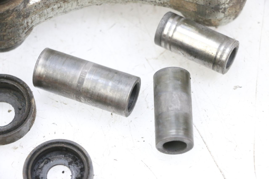 photo de SCHOKDEMPERSTANG YAMAHA TTR 125 (2000 - 2020) - Gecontroleerd onderdeel