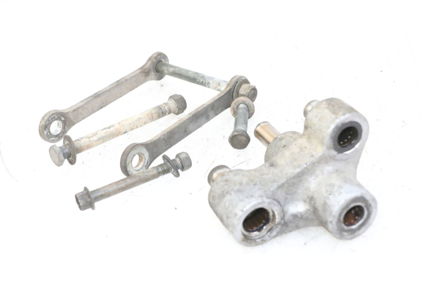 photo de SCHOKBREKERSTANG YAMAHA FZS FAZER 600 (2001 - 2003) - Bevestigingspunten