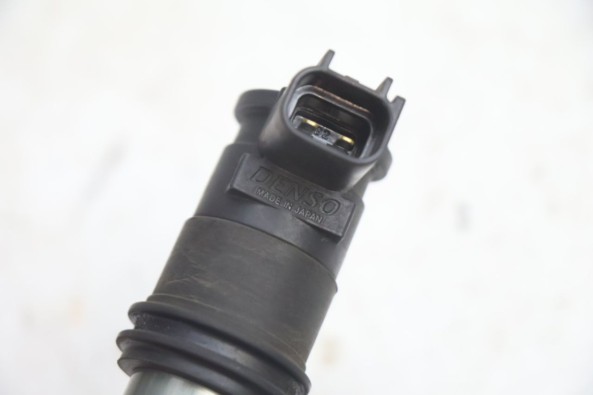 photo de BOBINE SUZUKI BURGMAN EXECUTIVE ABS 650 (2006 - 2012) - Andere kijkhoek