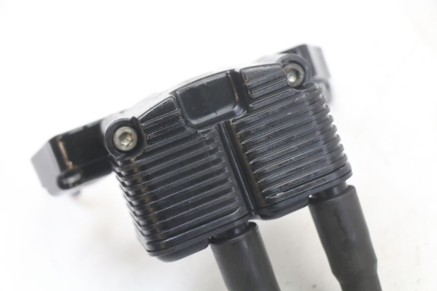 photo de BOBINE HARLEY DAVIDSON SPORTSTER XL CUSTOM 883 (1999 - 2006) - Detail van het onderdeel