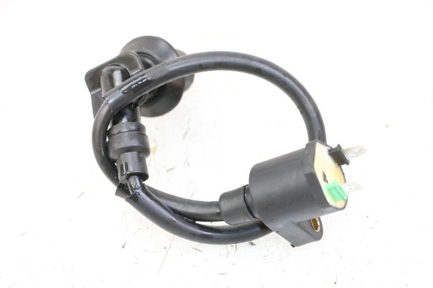 photo de BOBINE PEUGEOT KISBEE 4T 50 (2010 - 2017) - Zoom op gebruiksstaat