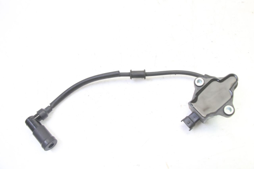 photo de BOBINE PIAGGIO MP3 HPE 310 (2024 - 2025) - Andere kijkhoek