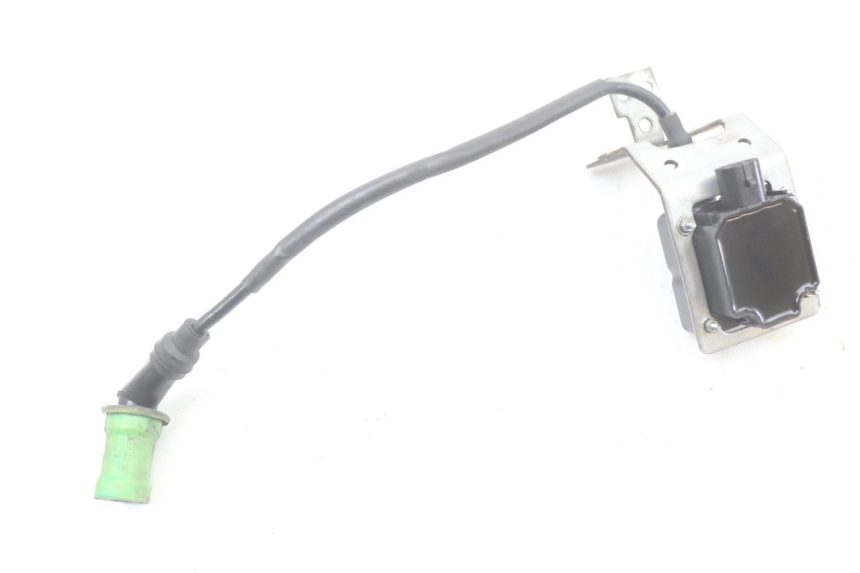 photo de BOBINE PIAGGIO MP3 LT 400 (2007 - 2012) - Bevestigingspunten