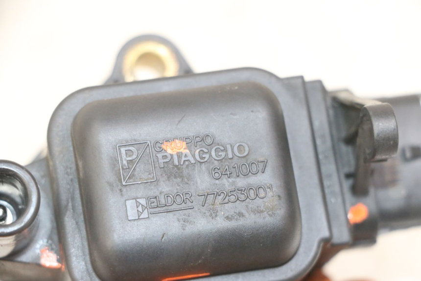 photo de BOBINE PIAGGIO MP3 LT 300 (2010 - 2016) - Detail van het onderdeel