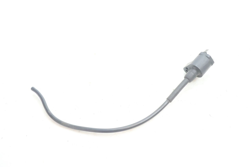 photo de BOBINE PEUGEOT TREKKER 50 (1995 - 2004) - Andere kijkhoek