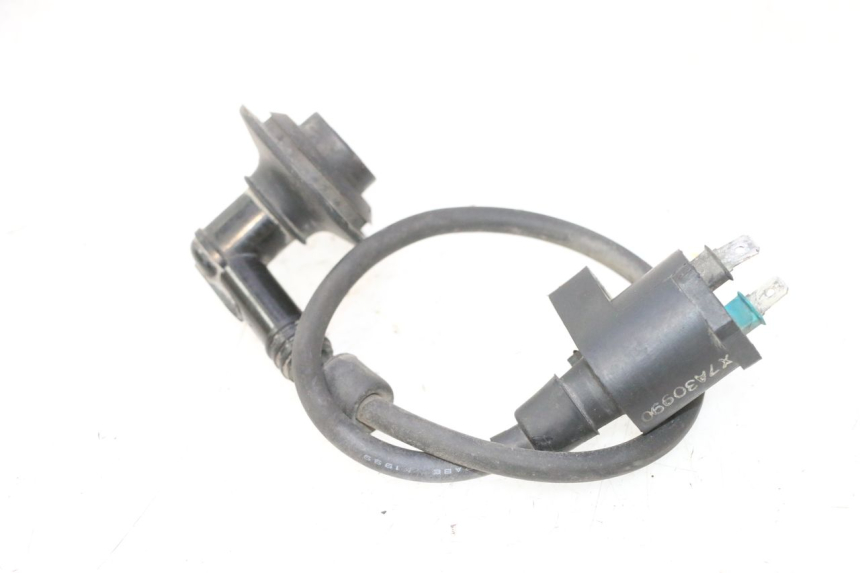 photo de BOBINE PEUGEOT TREKKER 50 (1995 - 2004) - Andere kijkhoek