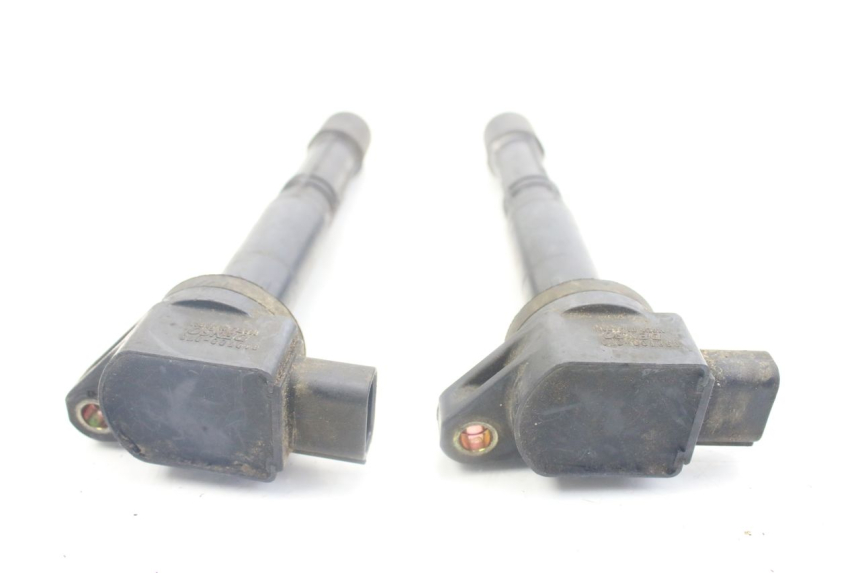 photo de BOBINE HONDA VFR VTEC RC46 800 (2002 - 2013) - Technische close-up