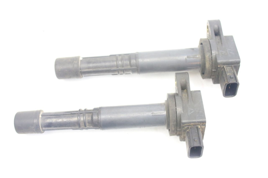 photo de BOBINE HONDA VFR VTEC RC46 800 (2002 - 2013) - Bevestigingspunten