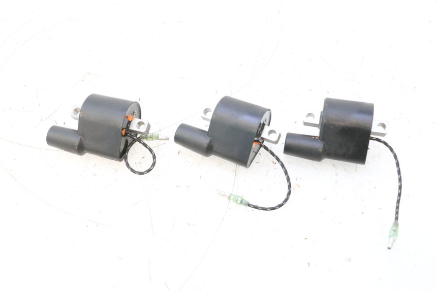 photo de SPOEL YAMAHA WAVE RUNNER GP R 1200 (2000 - 2003) - Hoofdaanzicht