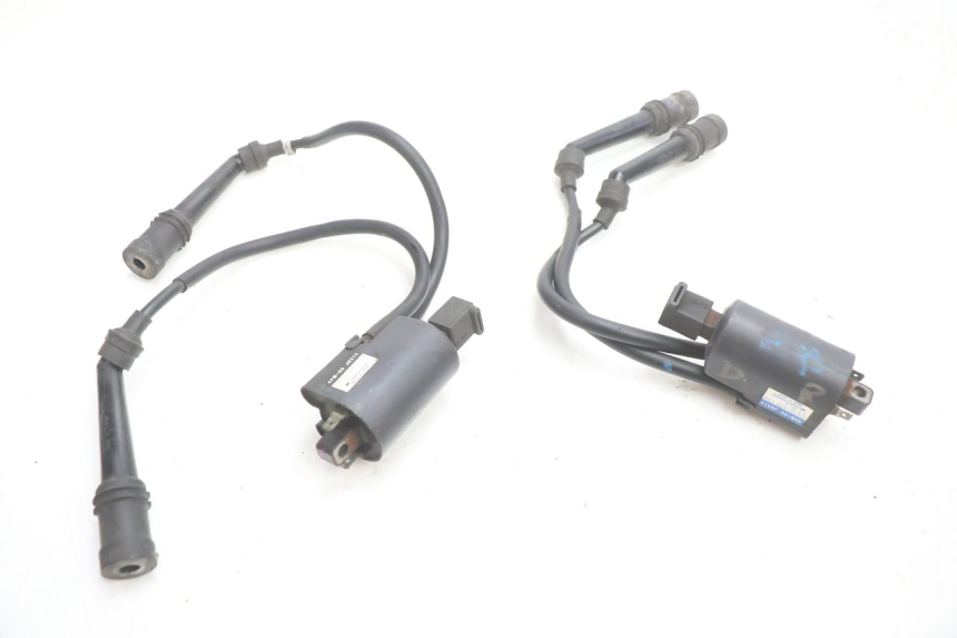 photo de SPOEL YAMAHA YZF R GENESIS 750 (1993 - 1998) - Hoofdaanzicht