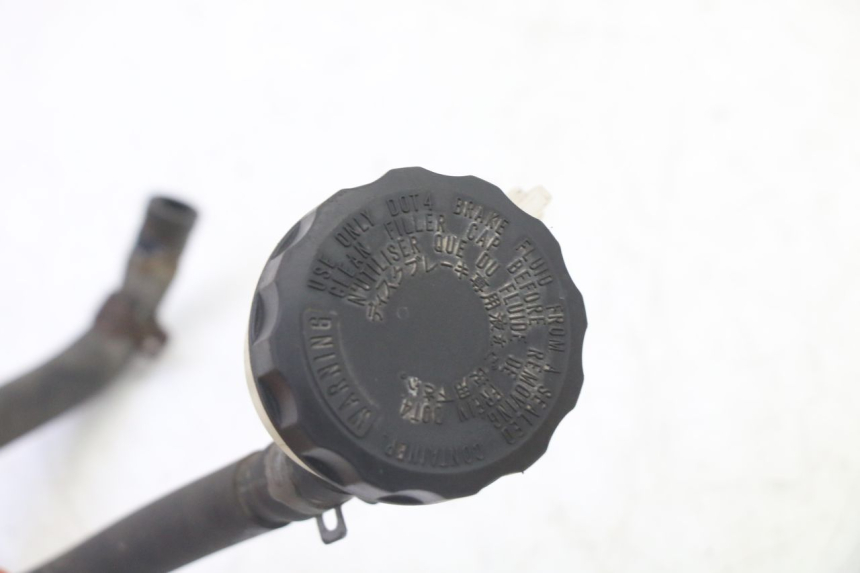 photo de REMMVLOEISTOFRESERVOIR TRIUMPH SPRINT 900 (1995 - 1998) - Andere kijkhoek