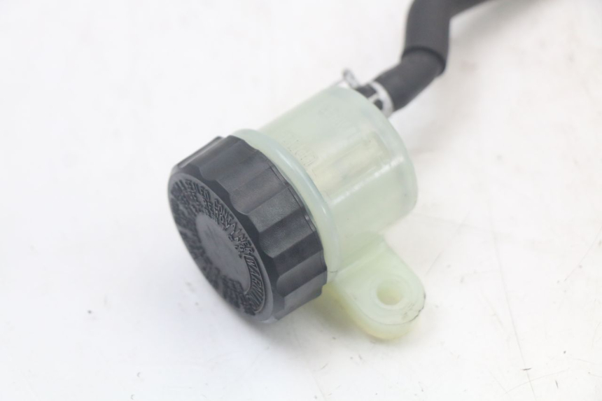 photo de REMMVLOEISTOFRESERVOIR YAMAHA TDM ABS 900 (2002 - 2014) - Bevestigingspunten