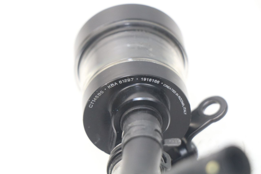 photo de REMMVLOEISTOFRESERVOIR KAWASAKI Z Z900 900 (2017 - 2019) - Zoom op gebruiksstaat