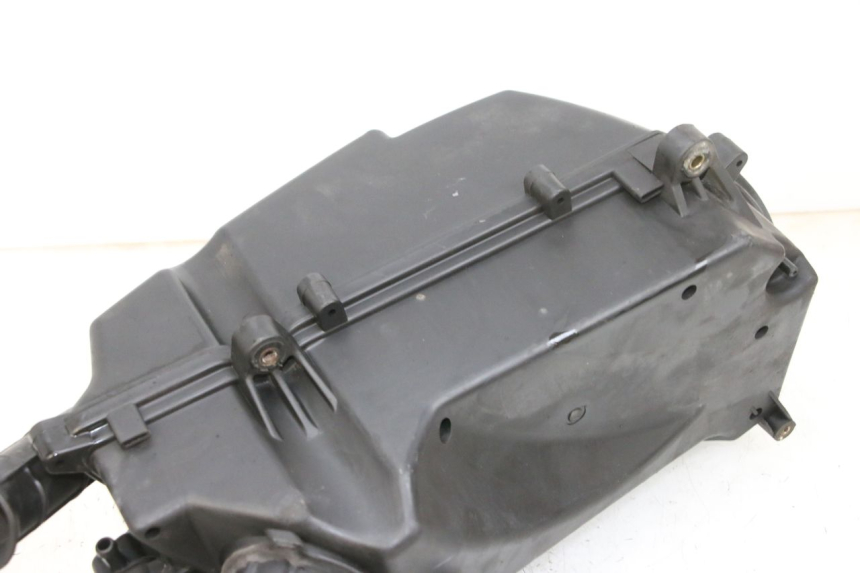 photo de LUCHTFILTERDOOS ADIVA AD3 300 (2014 - 2020) - Zoom op gebruiksstaat