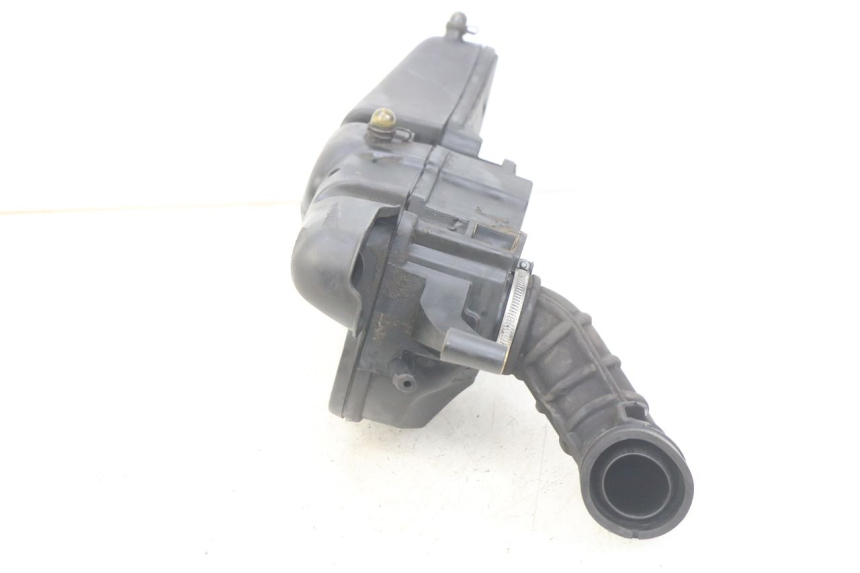 photo de LUCHTFILTERDOOS PIAGGIO BEVERLY 125 (2010 - 2015) - Detail van het onderdeel