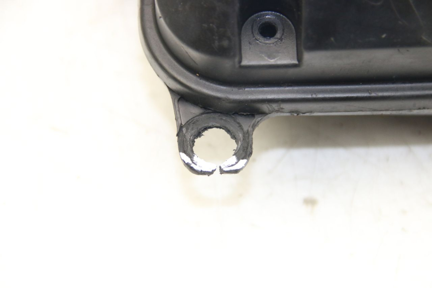 photo de LUCHTFILTERDOOS MBK BOOSTER SPIRIT 50 (2004 - 2017) - Andere kijkhoek