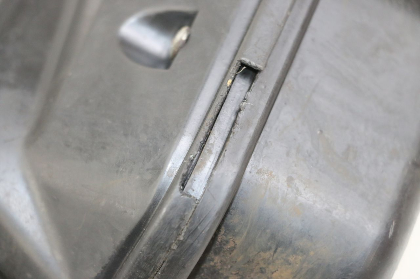 photo de LUCHTFILTERDOOS YAMAHA BW'S 50 (2004 - 2017) - Andere kijkhoek