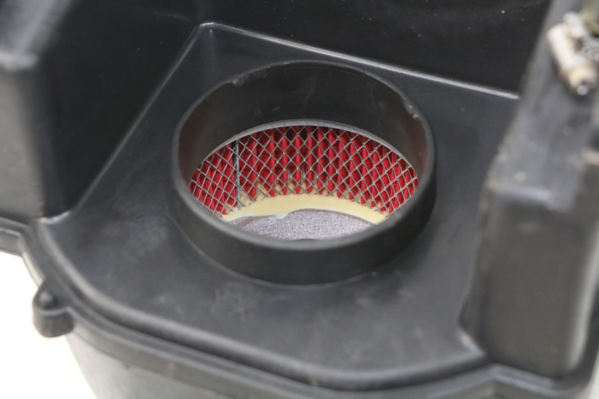 photo de LUCHTFILTERDOOS JMSTAR CJ12M 125 (2005 - 2007) - Detail van het onderdeel