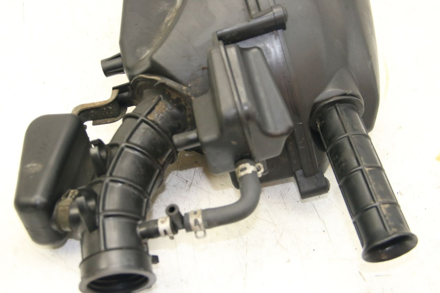 photo de LUCHTFILTERDOOS KYMCO DOWNTOWN ABS 125 (2015 - 2017) - Andere kijkhoek