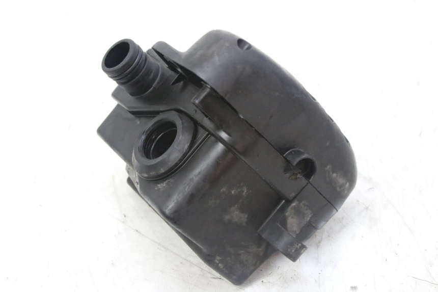 photo de LUCHTFILTERDOOS PEUGEOT ELYSTAR 50 (2002 - 2014) - Detail van het onderdeel