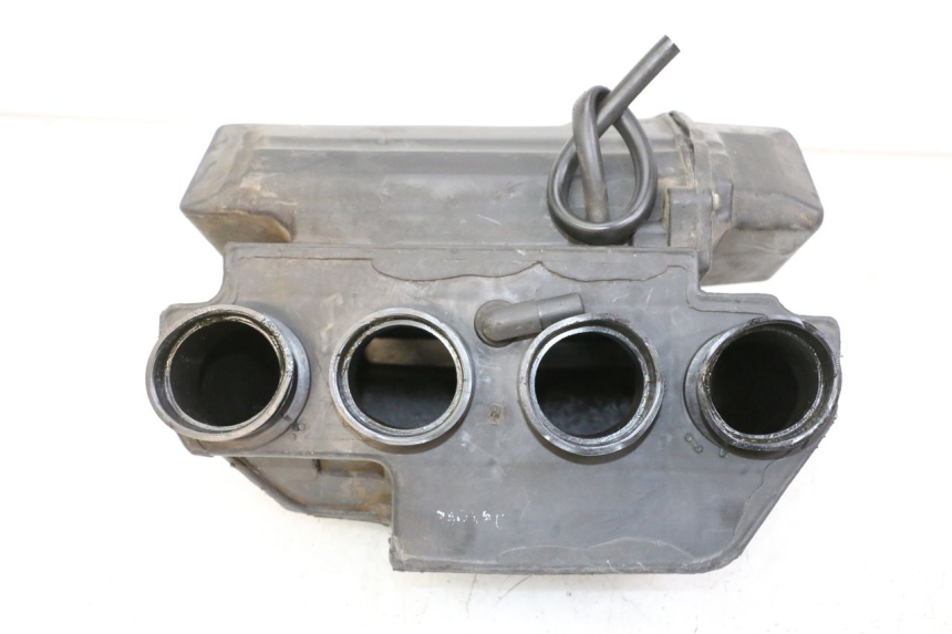 photo de LUCHTFILTERDOOS YAMAHA FJ 36Y 1100 (1984 - 1985) - Detail van het onderdeel