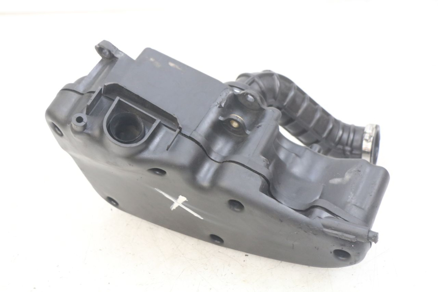 photo de LUCHTFILTERDOOS PIAGGIO FLY 4T 50 (2013 - 2017) - Detail van het onderdeel