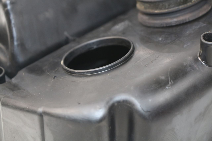 photo de LUCHTFILTERDOOS SUZUKI GSX-R GSXR 600 (2001 - 2003) - Markeringen en referenties