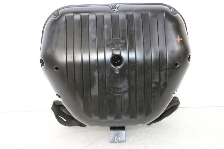 photo de LUCHTFILTERDOOS SUZUKI GSXR GSX-R 1000 (2003 - 2004) - Detail van het onderdeel