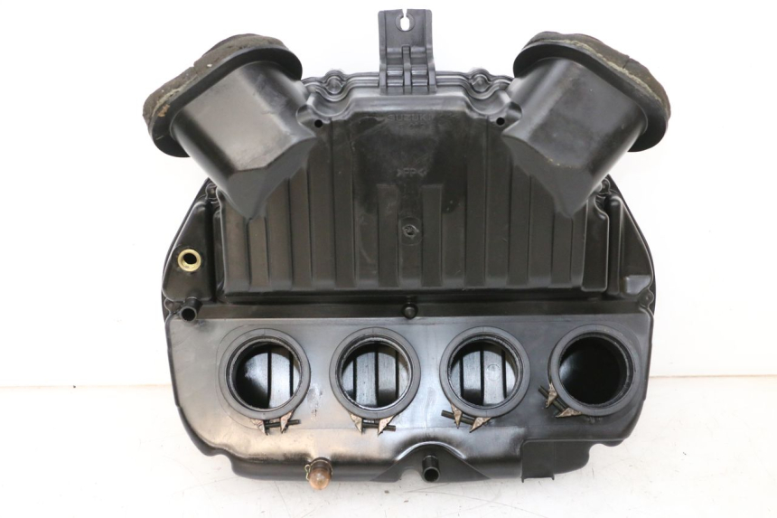 photo de LUCHTFILTERDOOS SUZUKI GSXR GSX-R 1000 (2003 - 2004) - Andere kijkhoek