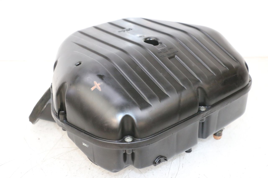 photo de LUCHTFILTERDOOS SUZUKI GSXR GSX-R 1000 (2003 - 2004) - Bevestigingspunten