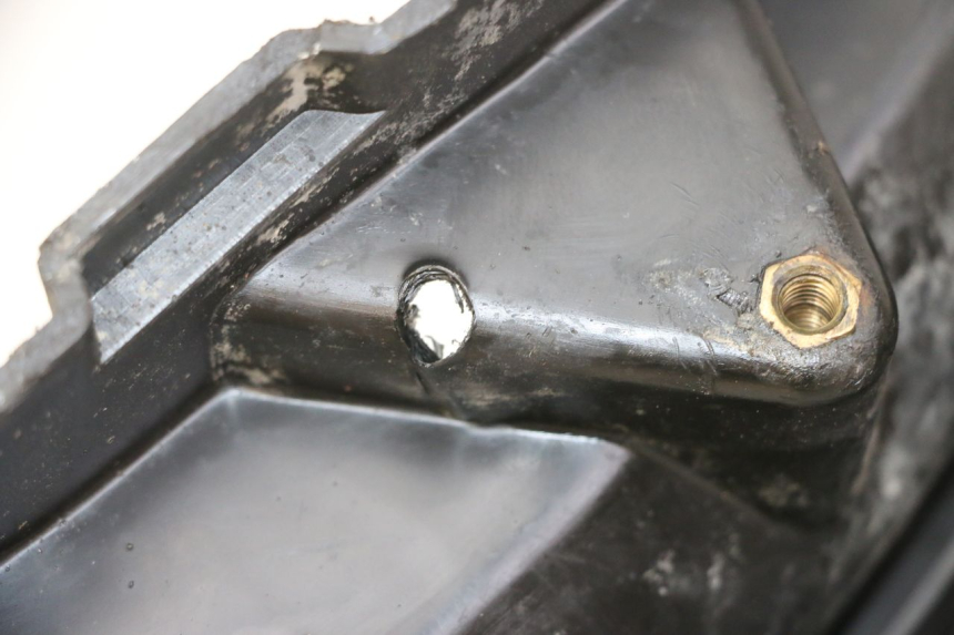photo de LUCHTFILTERDOOS HONDA MTX TC02 125 (1987 - 1989) - Detail van het onderdeel