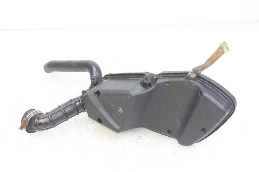 photo de LUCHTFILTERDOOS PEUGEOT KISBEE 4T 50 (2018 - 2022) - Zoom op gebruiksstaat